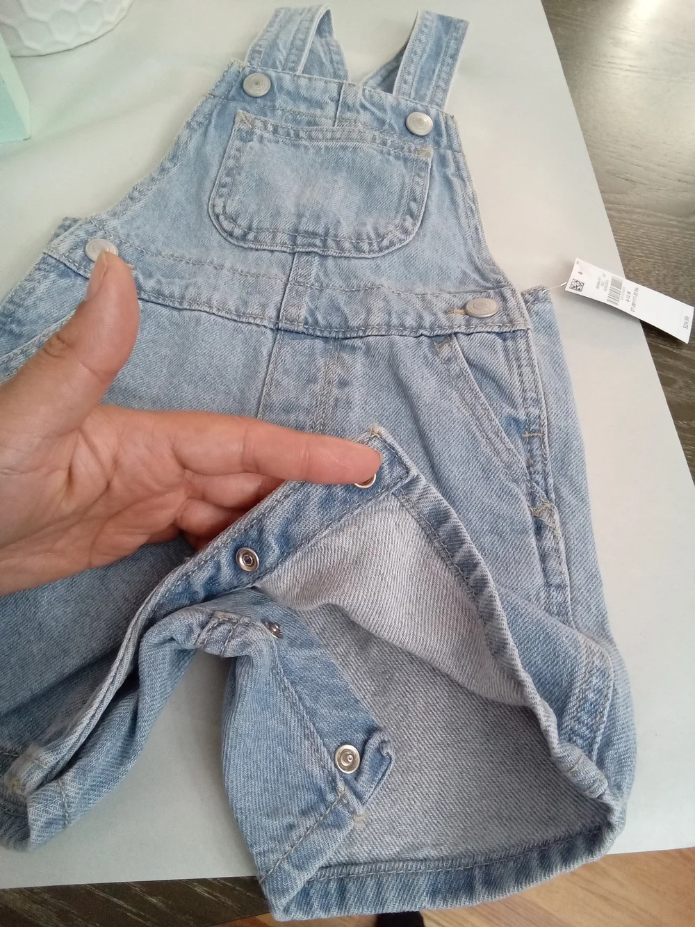 Old Navy Baby Denim Shortalls Overalls 6-12M NWT